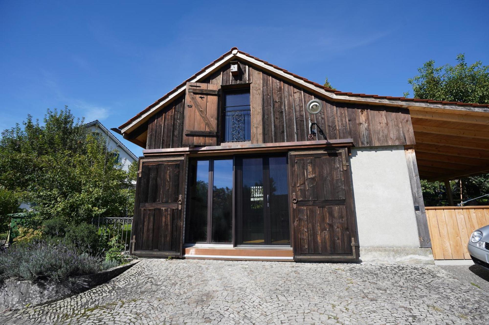 Tiny House Chez Claudine - Relaxen, Workspace, Naehe Thermen, Netflix, Free Parking & Wifi Brugg  Bagian luar foto